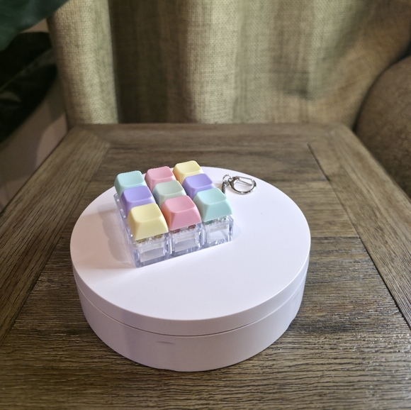 Pastel Mini Keychain Fidget Pad - Picture 5 of 10